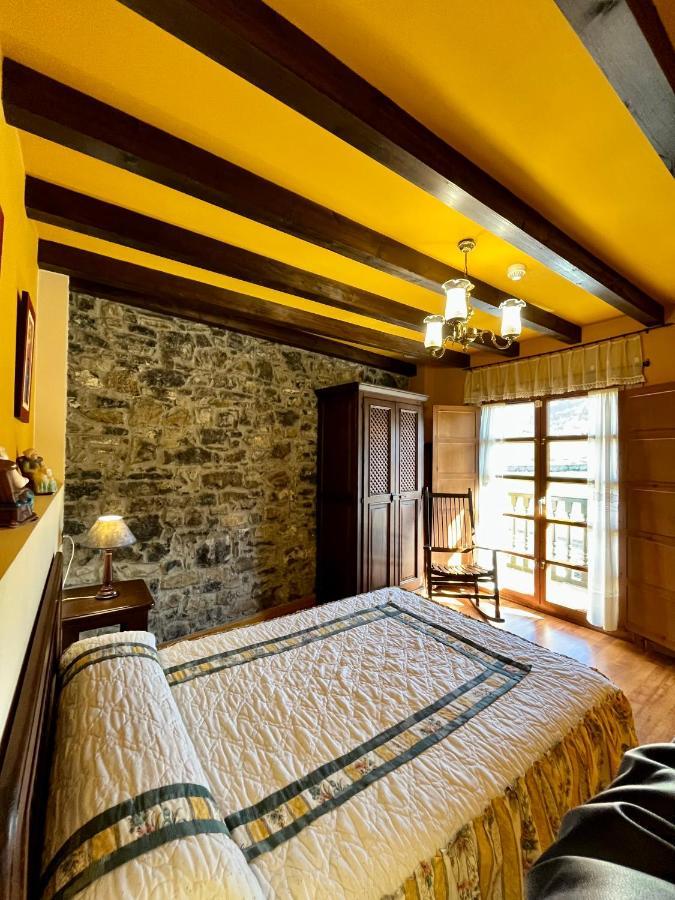 Apartamentos Turisticos Paseo De La Alameda ビリャビシオサ エクステリア 写真