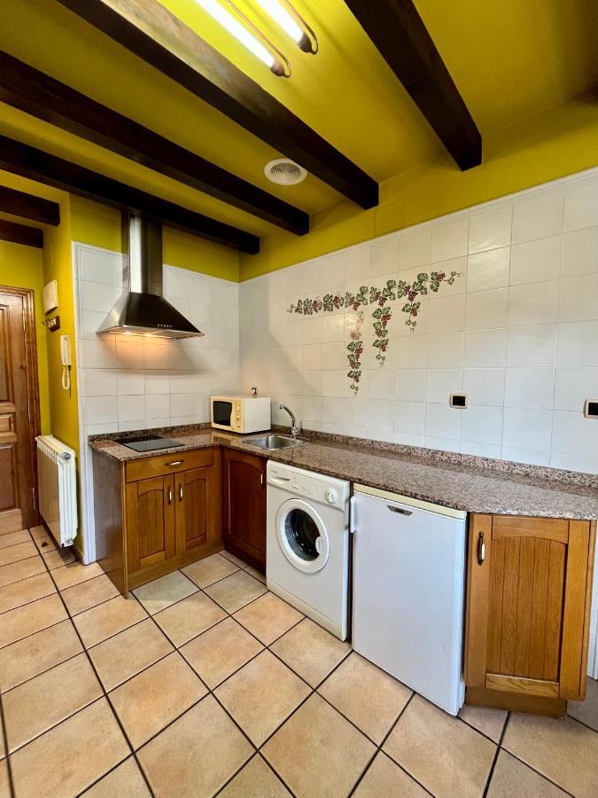 Apartamentos Turisticos Paseo De La Alameda ビリャビシオサ エクステリア 写真