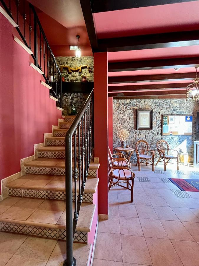 Apartamentos Turisticos Paseo De La Alameda ビリャビシオサ エクステリア 写真