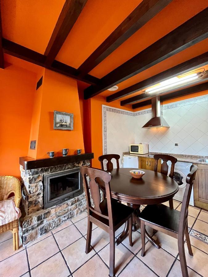 Apartamentos Turisticos Paseo De La Alameda ビリャビシオサ エクステリア 写真