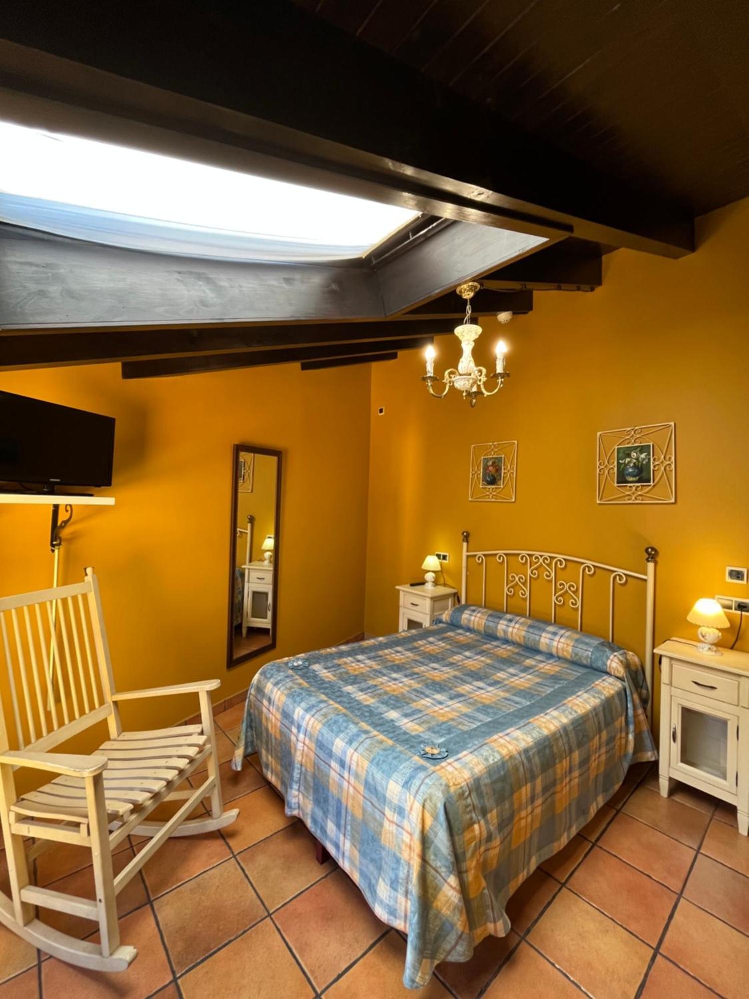 Apartamentos Turisticos Paseo De La Alameda ビリャビシオサ エクステリア 写真
